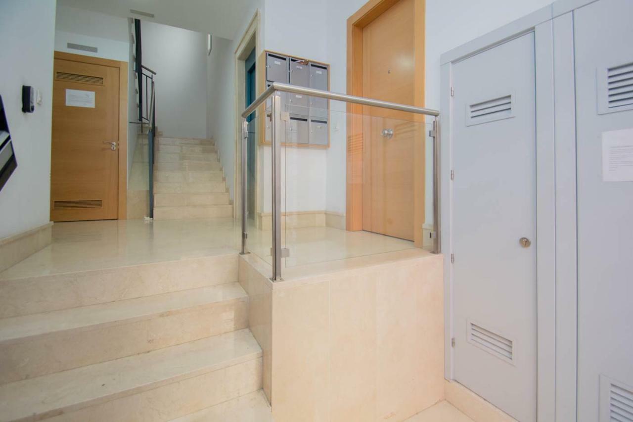 Gran Via 1B & Parking Opcional Apartman Granada Kültér fotó